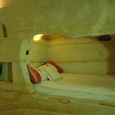 Elkep Evi Cave Hotel